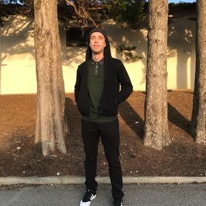 Meet your Posher, Vitor